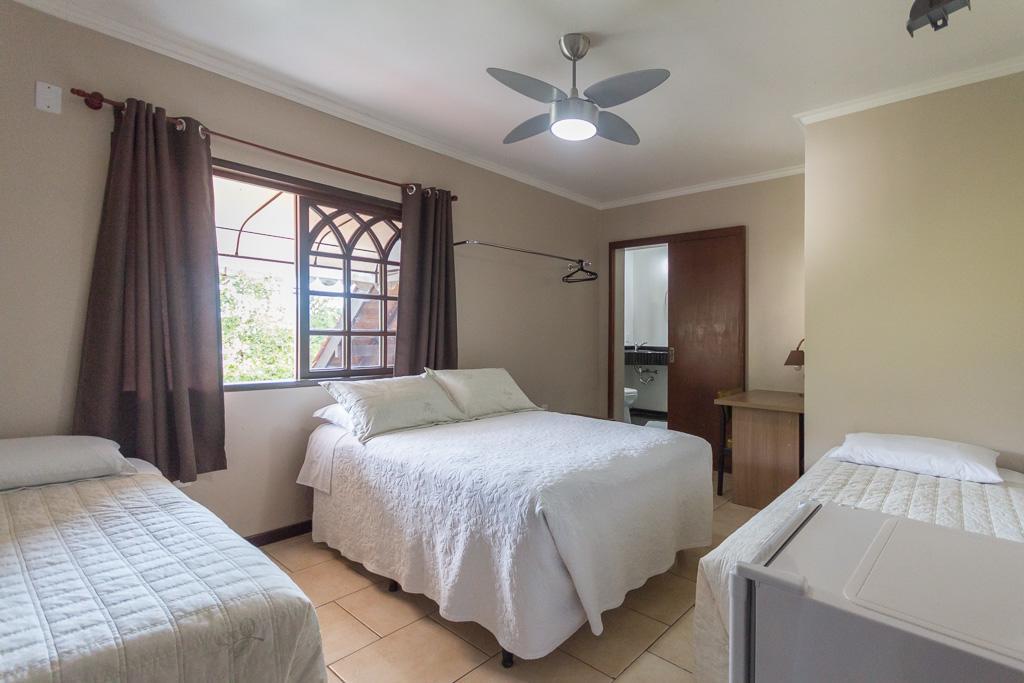 Pousada Casa Da Pedra บลูเมเนา ภายนอก รูปภาพ