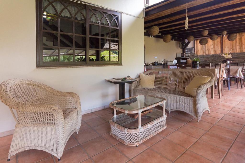 Pousada Casa Da Pedra บลูเมเนา ภายนอก รูปภาพ